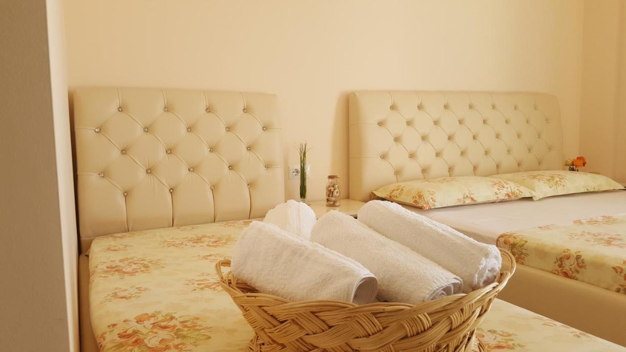 Appartamento Amaris Sarandë Esterno foto