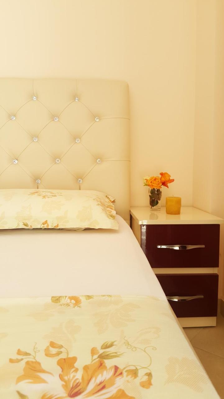 Appartamento Amaris Sarandë Esterno foto