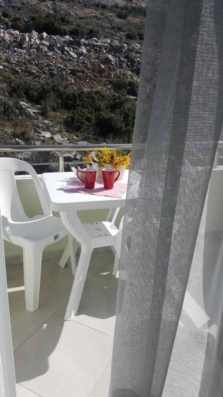 Appartamento Amaris Sarandë Esterno foto