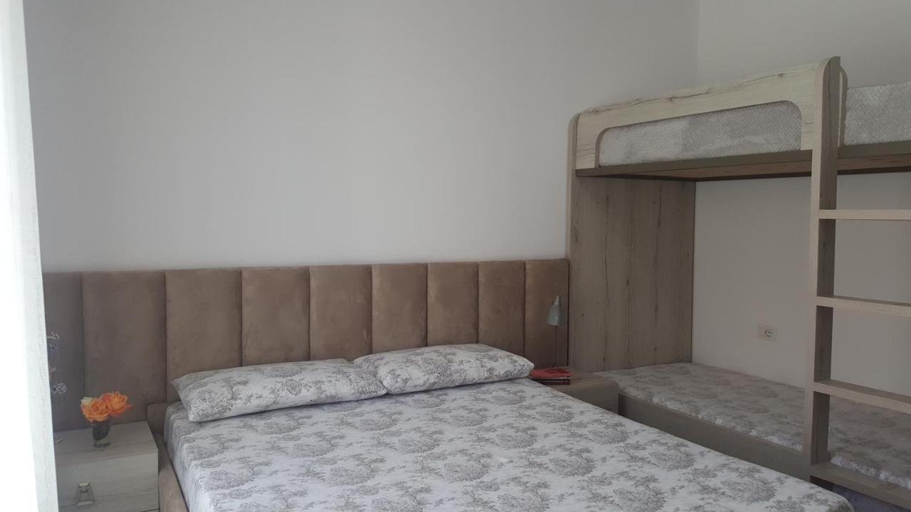 Appartamento Amaris Sarandë Esterno foto